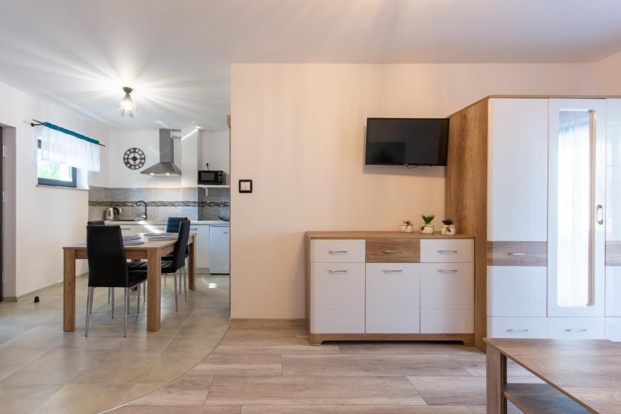 Apartamento Illusione Pobierowo Exterior foto
